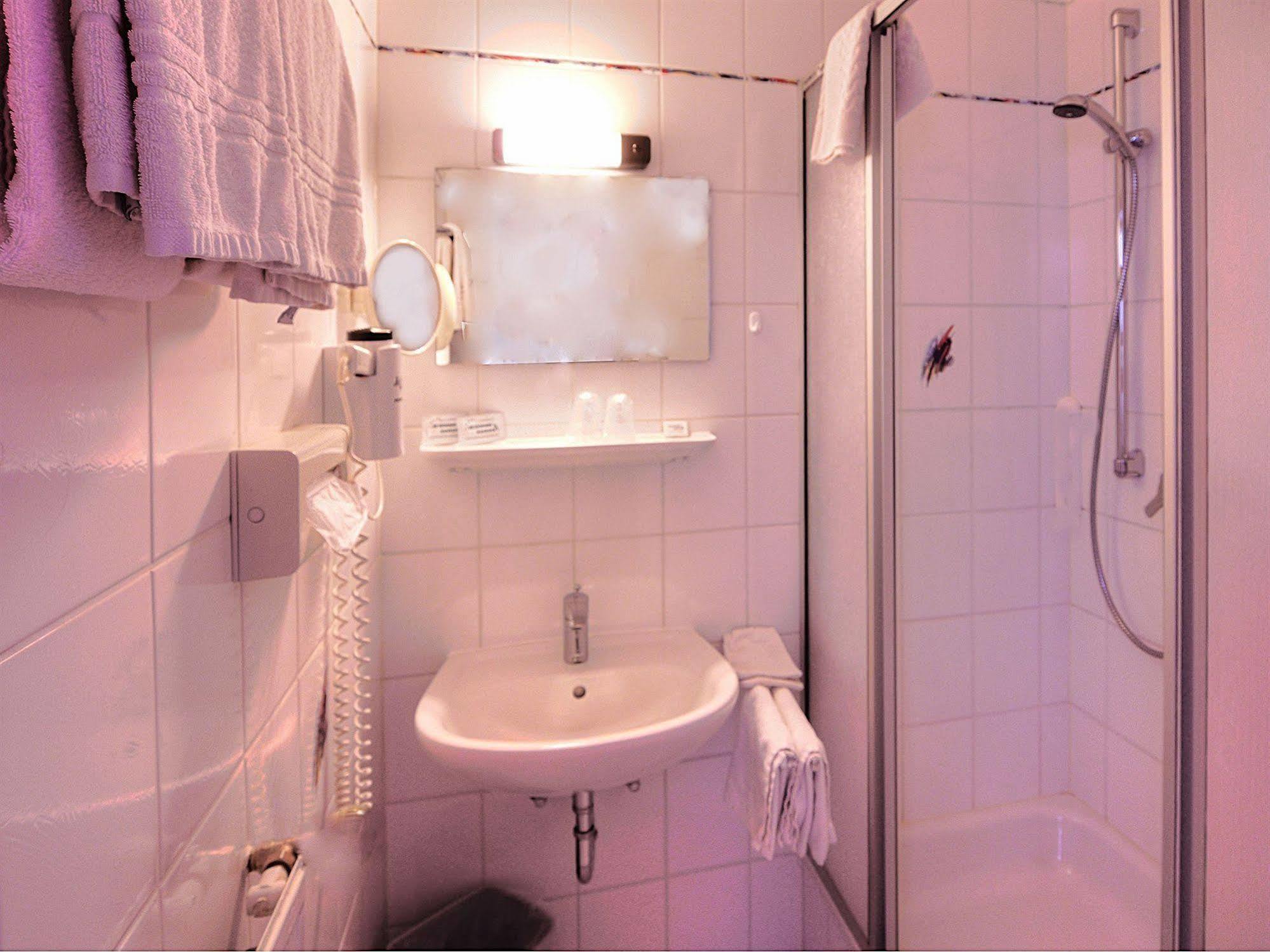 Hotel Hesborner Kuckuck Hallenberg Ngoại thất bức ảnh